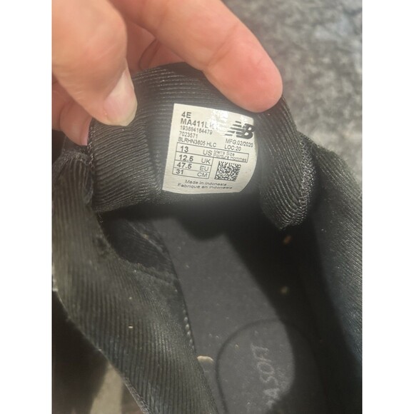 New Balance Mens 411 V1 MA411LK1 Black Casual Shoes Sneakers Size 13 4E Athletic - Picture 3 of 6